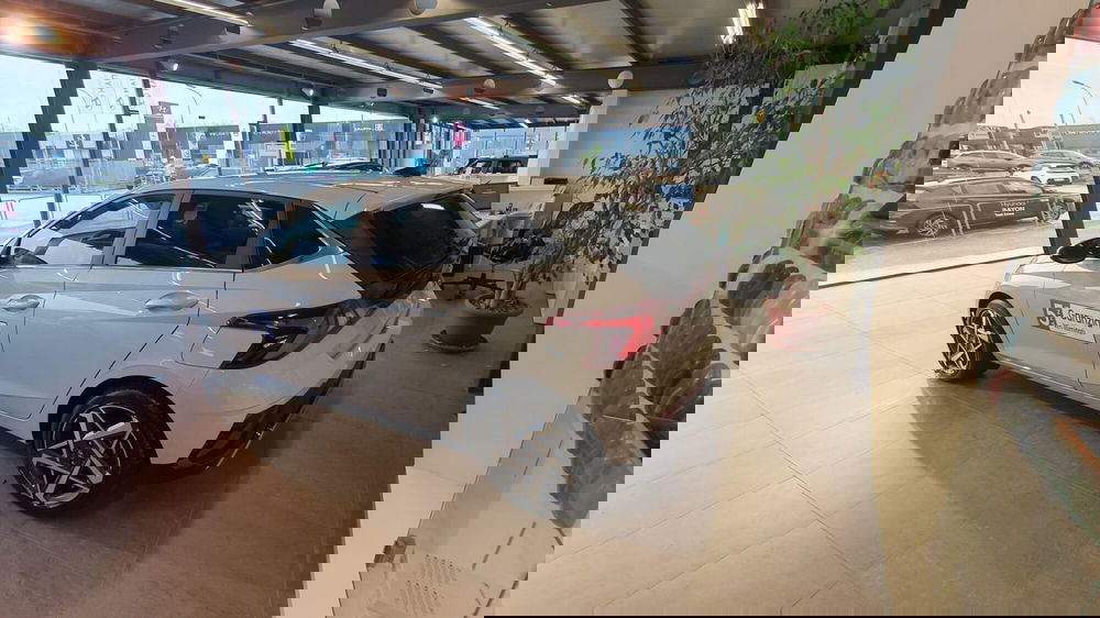 Hyundai i20 nuova a Frosinone (3)