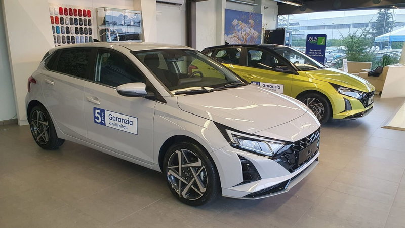 Hyundai i20 nuova a Frosinone (4)