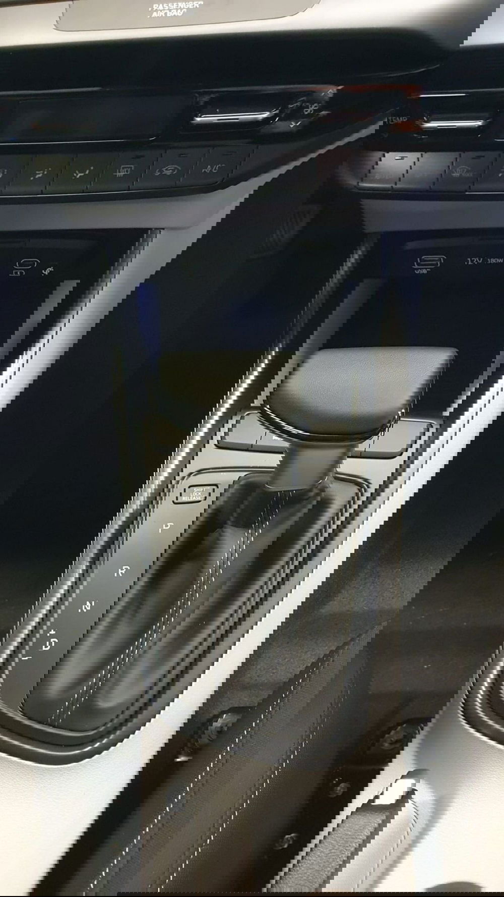 Hyundai i20 nuova a Frosinone (7)