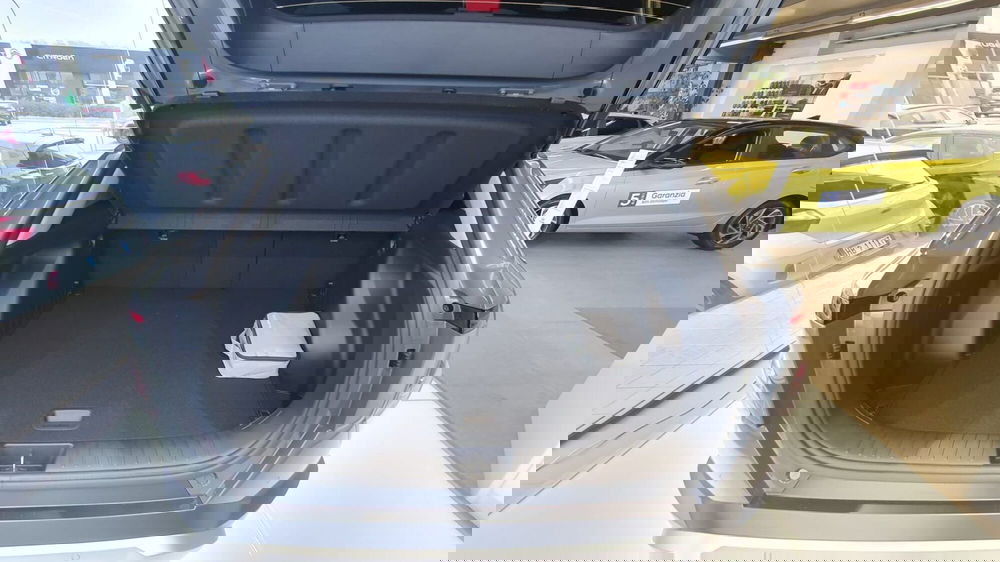 Hyundai Kona nuova a Frosinone (7)