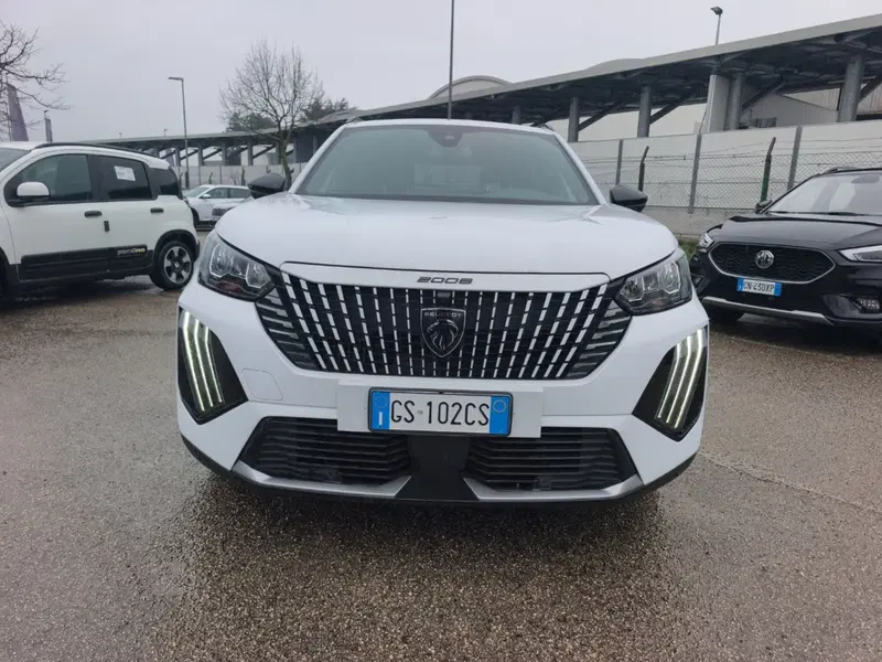 Peugeot 2008 usata a Frosinone