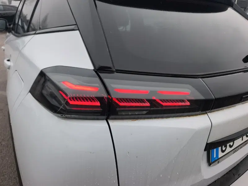 Peugeot 2008 usata a Frosinone (12)
