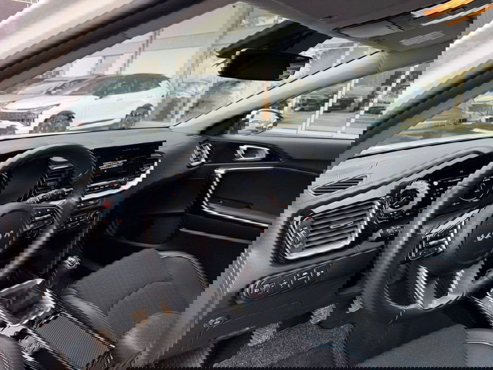 Kia XCeed usata a Rimini (10)