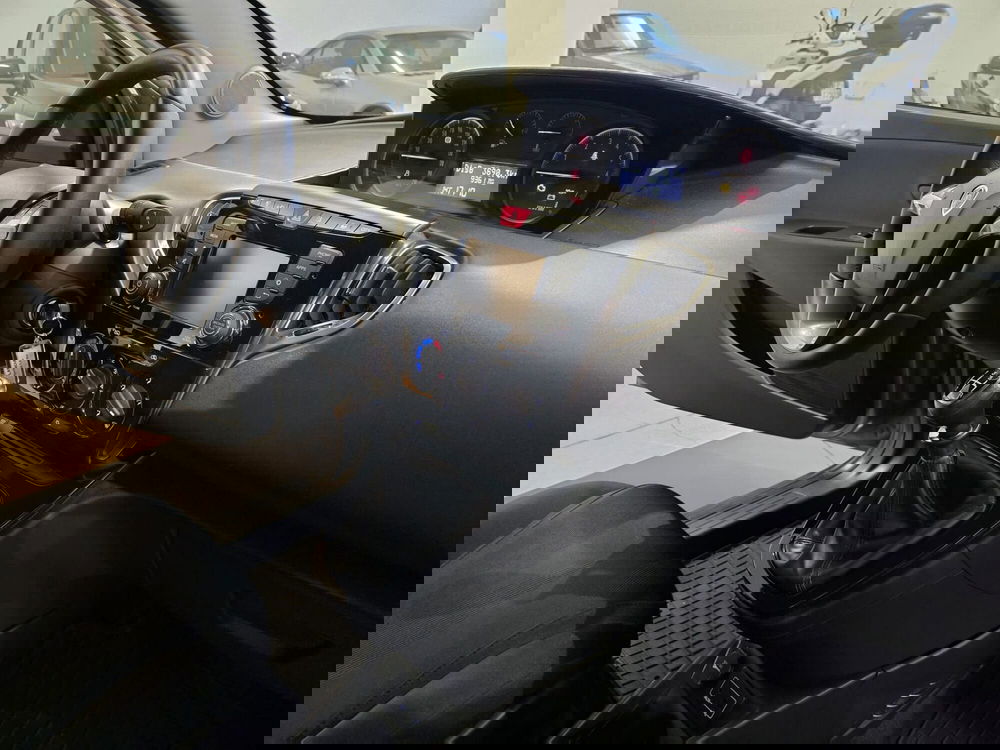 Lancia Ypsilon usata a Rimini (10)