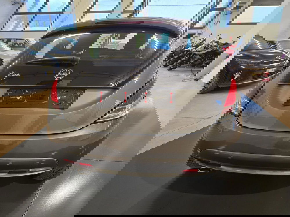 Lancia Ypsilon usata a Rimini (5)