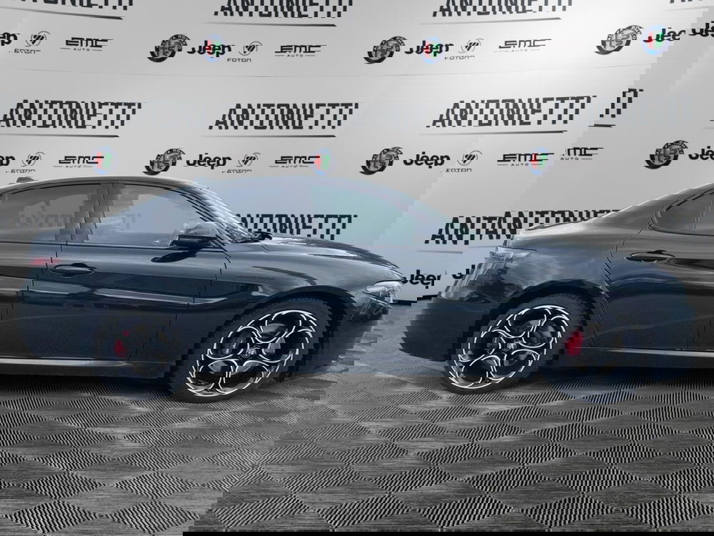 Alfa Romeo Giulia usata a Ancona (4)