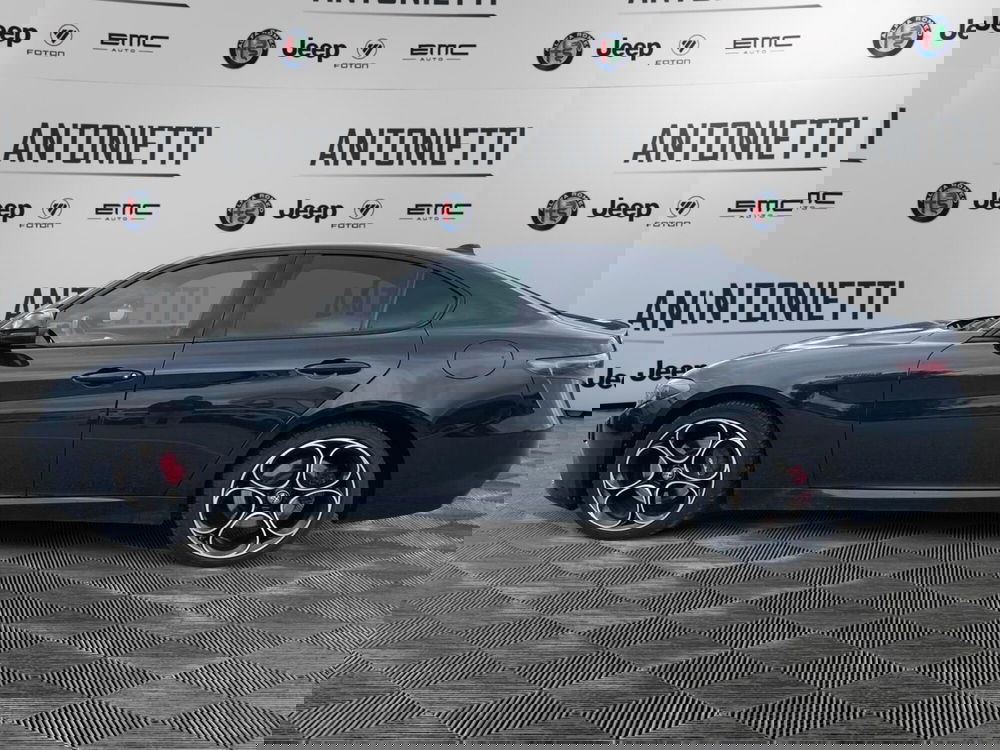 Alfa Romeo Giulia usata a Ancona (8)
