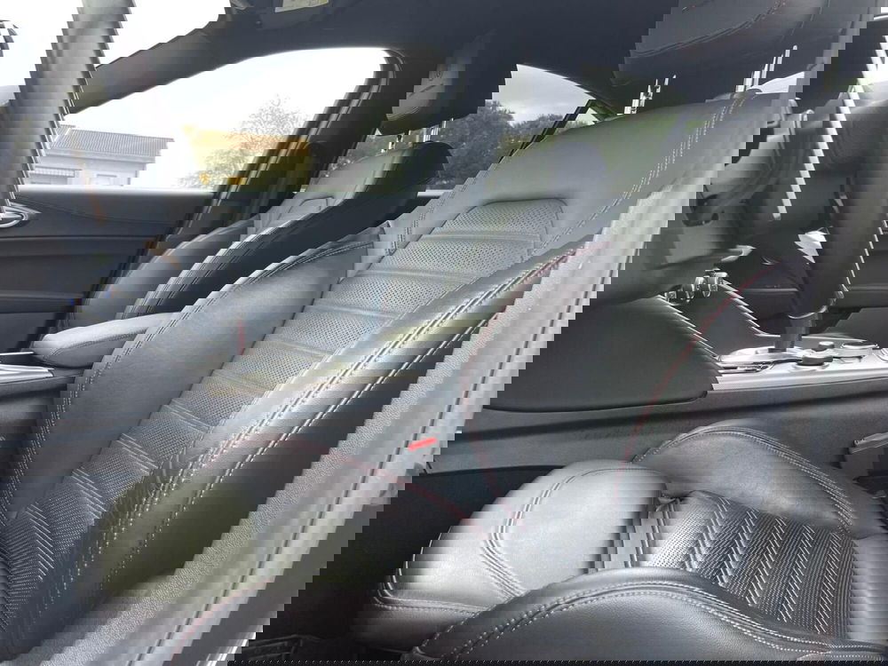 Alfa Romeo Giulia usata a Ancona (9)