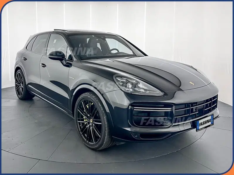 Porsche Cayenne usata a Milano
