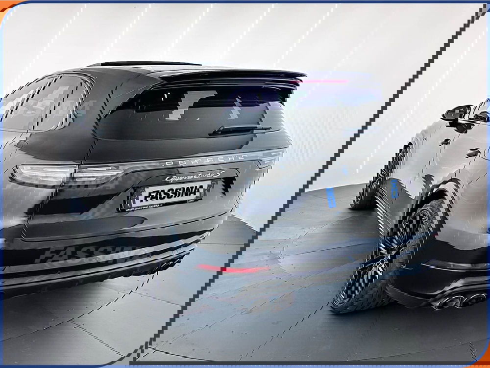 Porsche Cayenne usata a Milano (4)