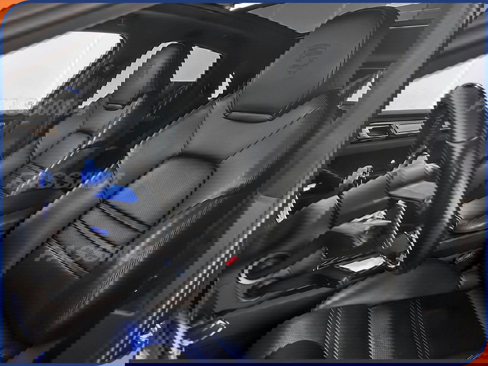 Porsche Cayenne usata a Milano (8)