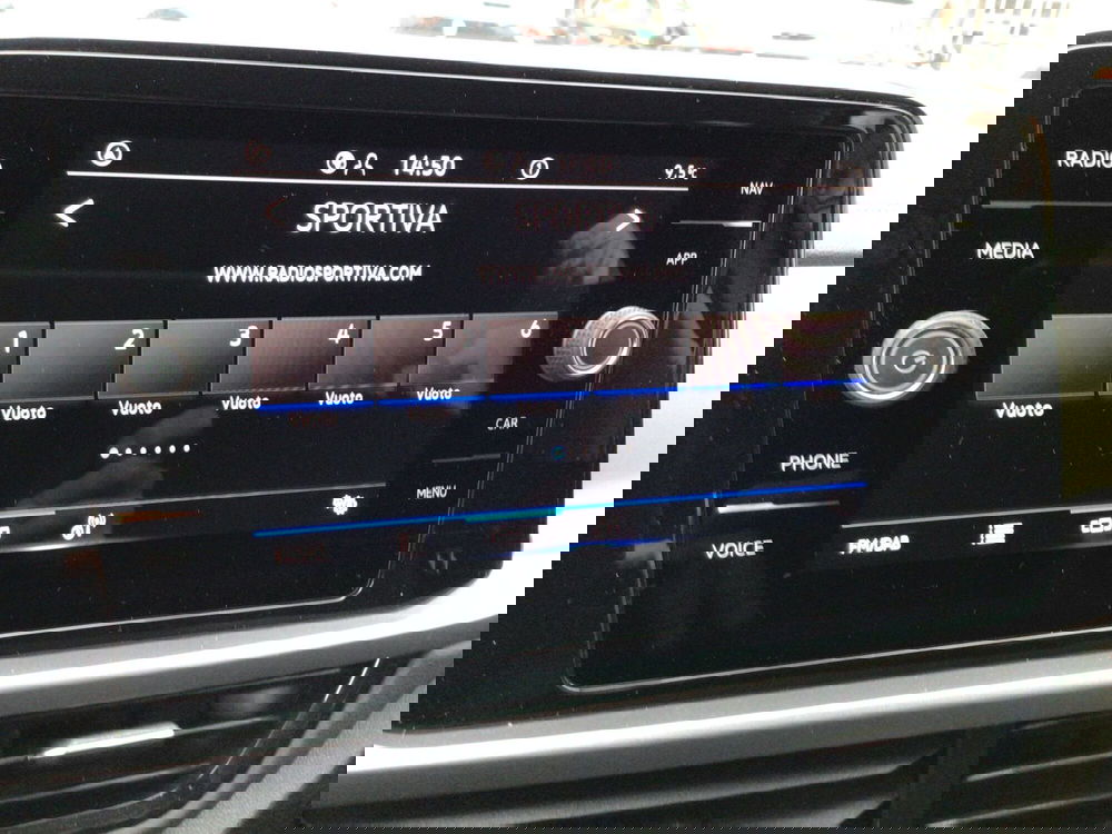 Volkswagen T-Roc usata a Genova (13)