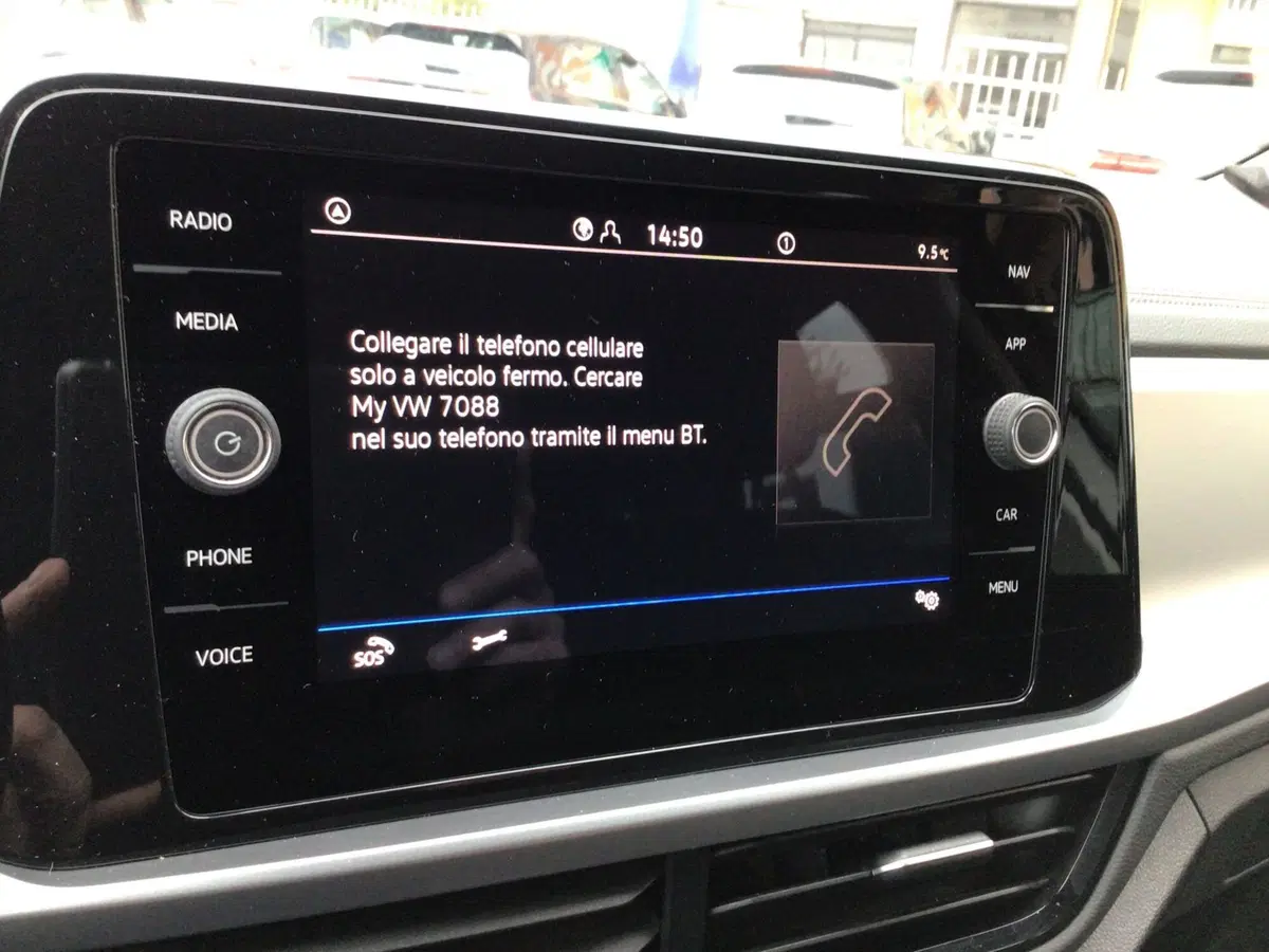Volkswagen T-Roc usata a Genova (14)