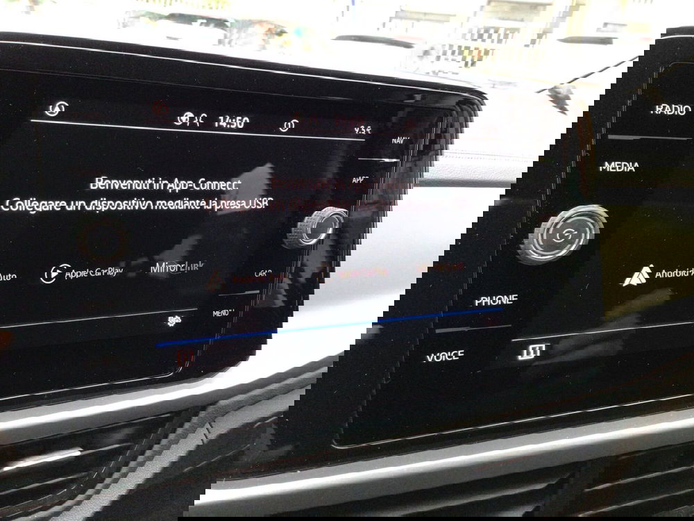 Volkswagen T-Roc usata a Genova (15)