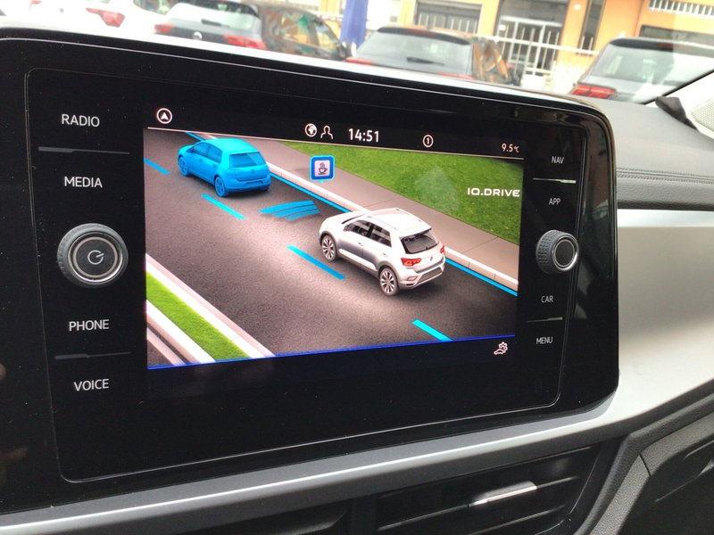 Volkswagen T-Roc usata a Genova (16)