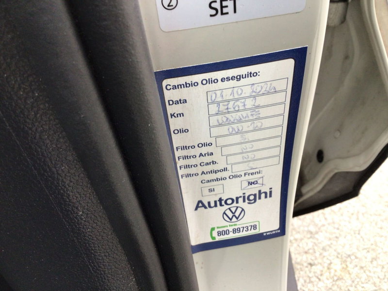 Volkswagen T-Roc usata a Genova (19)