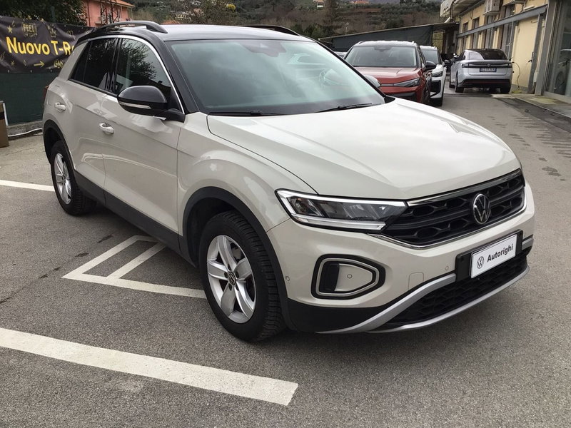 Volkswagen T-Roc usata a Genova (3)