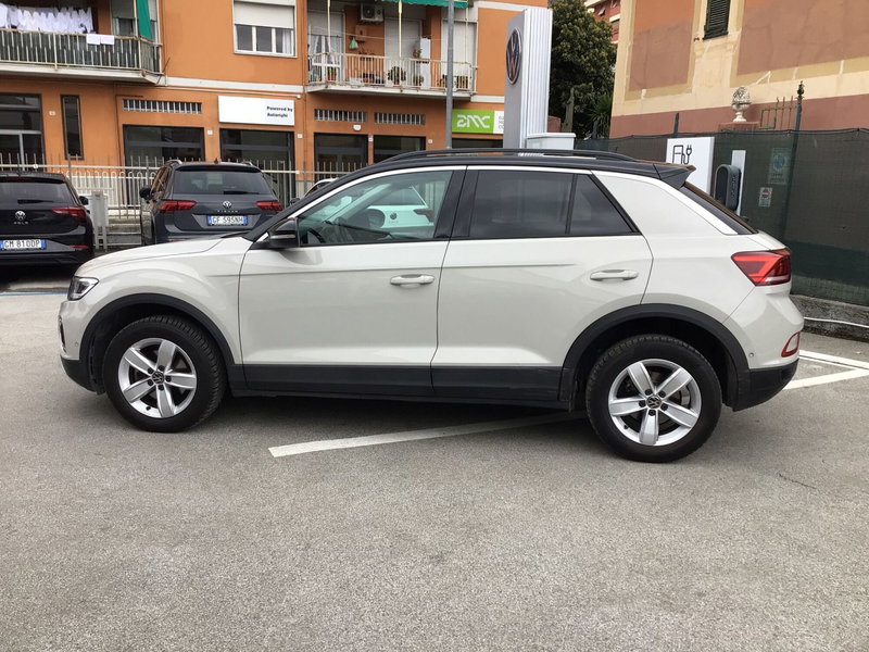 Volkswagen T-Roc usata a Genova (8)