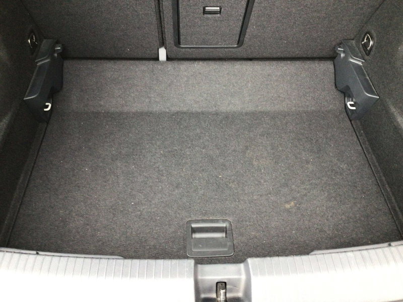 Volkswagen T-Roc usata a Genova (9)