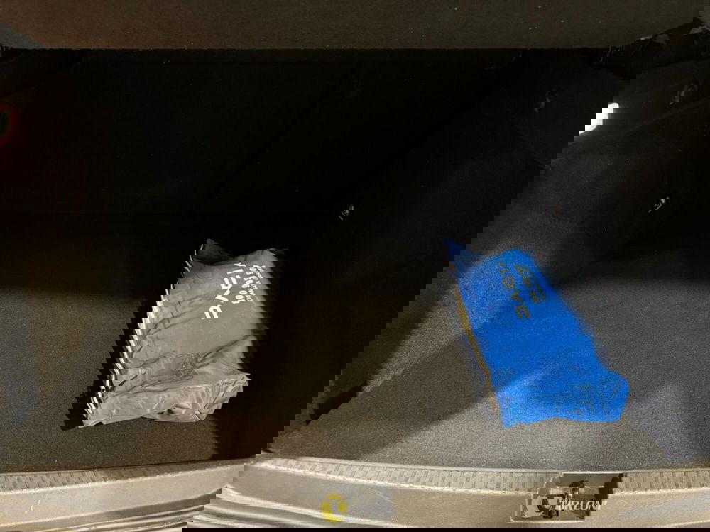 Dacia Duster usata a Milano (18)