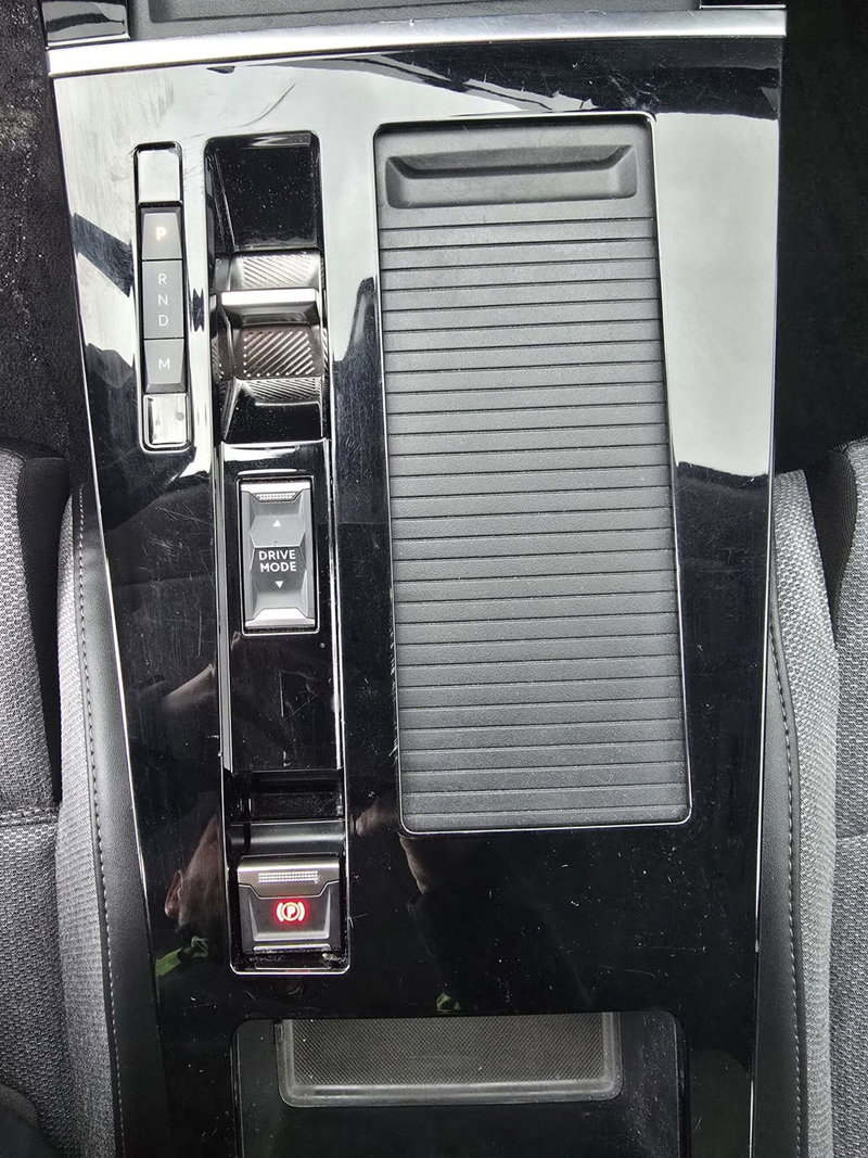 Opel Astra usata a Massa-Carrara (11)