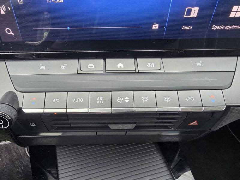 Opel Astra usata a Massa-Carrara (12)