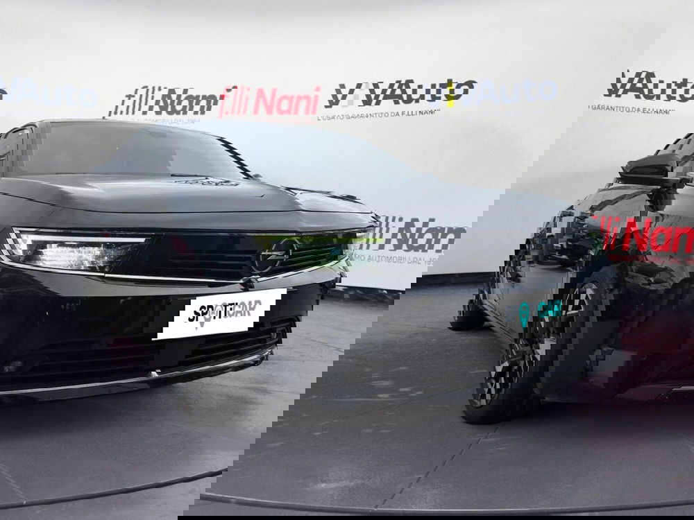 Opel Astra usata a Massa-Carrara (7)