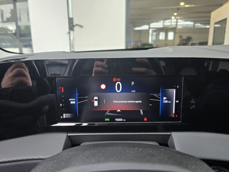 Opel Astra usata a Massa-Carrara (8)