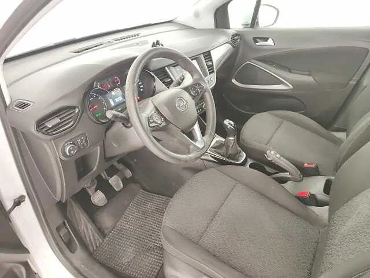 Opel Crossland X usata a Teramo (11)
