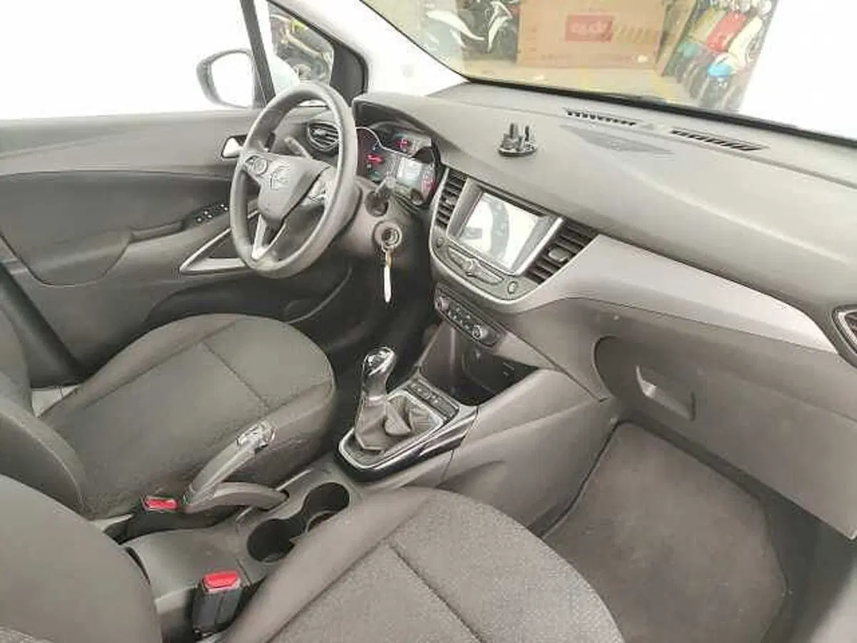Opel Crossland X usata a Teramo (12)