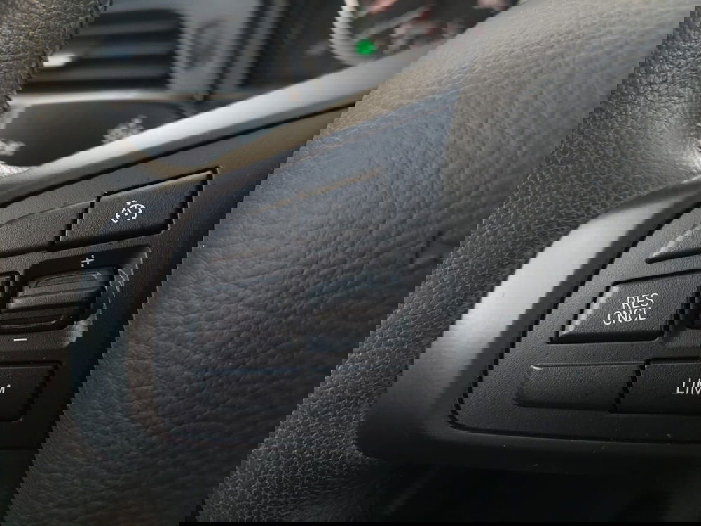 BMW Serie 2 Active Tourer usata a Bari (16)