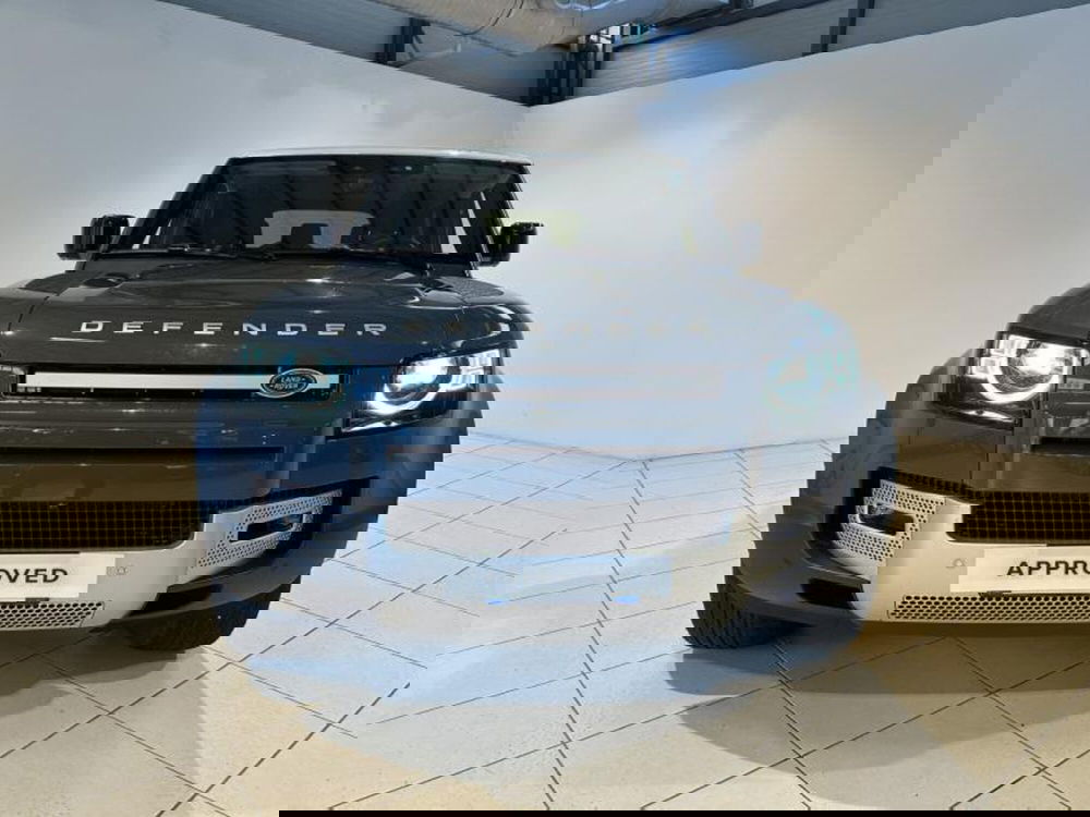 Land Rover Defender usata a Venezia (2)