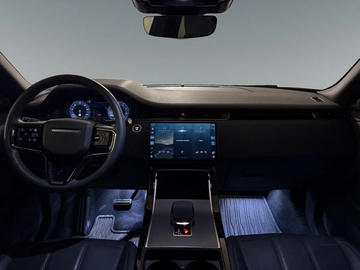 Land Rover Range Rover Evoque nuova a Trento (3)