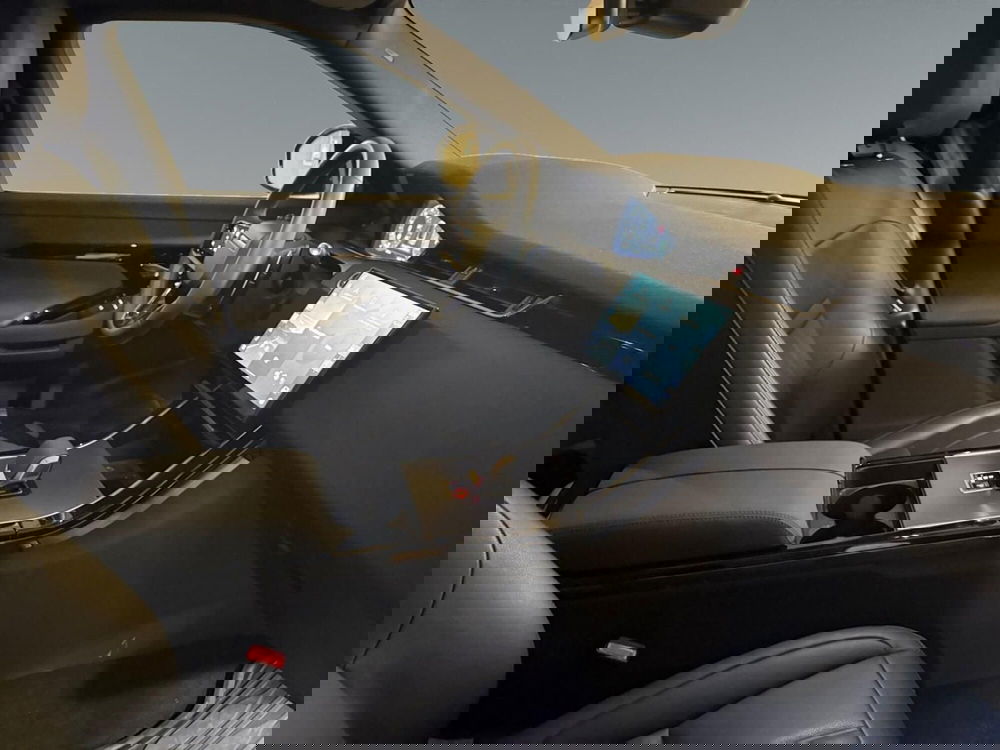 Land Rover Range Rover Evoque nuova a Trento (4)