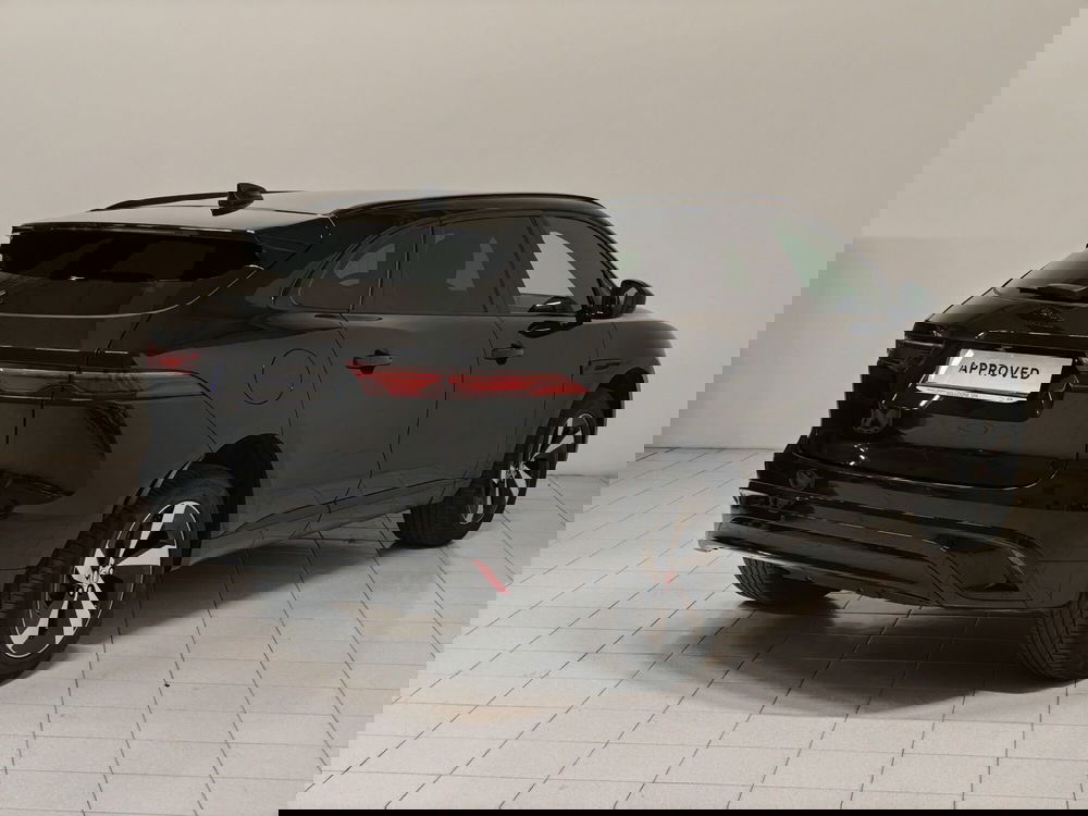 Jaguar F-Pace usata a Novara (2)