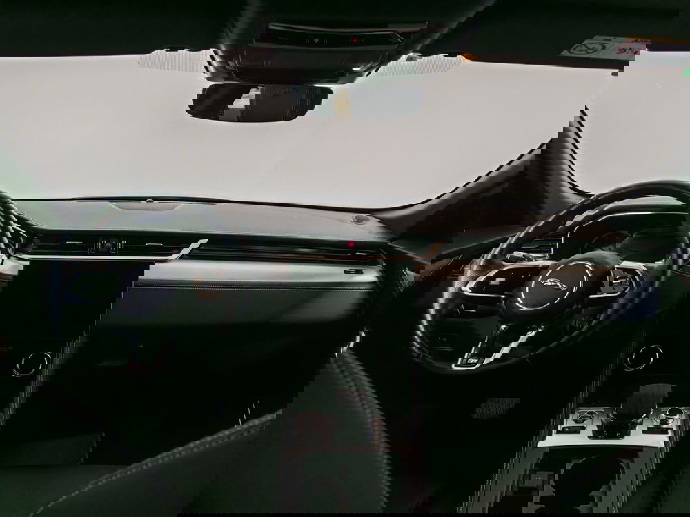 Jaguar F-Pace usata a Novara (4)