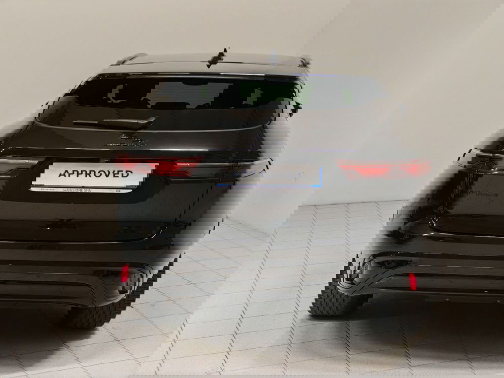 Jaguar F-Pace usata a Novara (7)