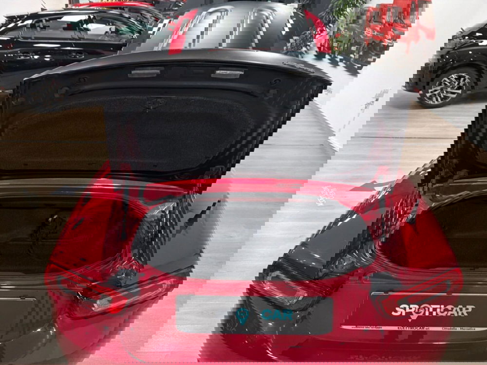 Abarth 124 Spider usata a Vicenza (11)