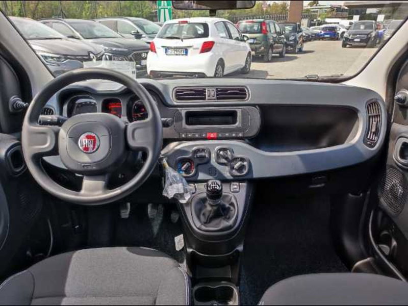 Fiat Panda Cross nuova a Roma (10)