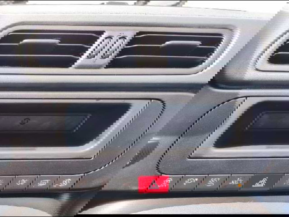 Fiat Panda Cross nuova a Roma (13)