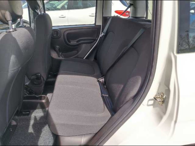 Fiat Panda Cross nuova a Roma (9)