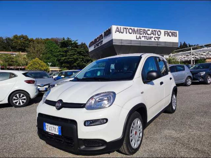 Fiat Panda Cross nuova a Roma