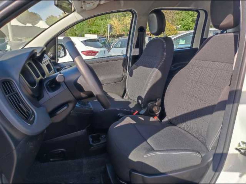 Fiat Panda Cross nuova a Roma (11)