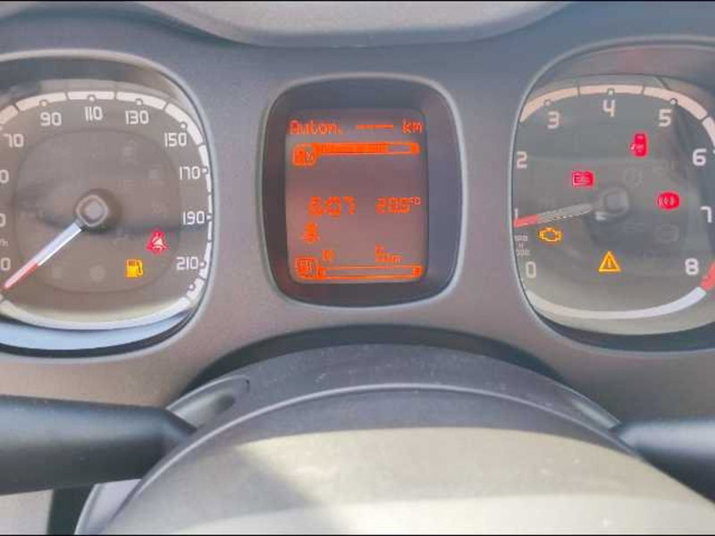 Fiat Panda Cross nuova a Roma (12)