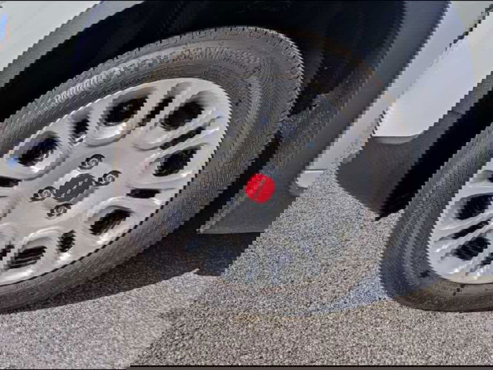 Fiat Panda Cross nuova a Roma (17)