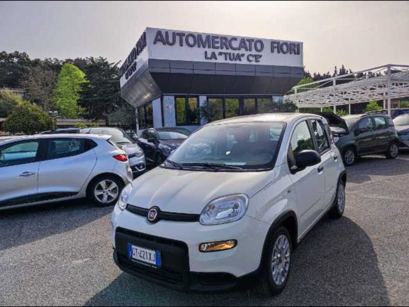 Fiat Panda Cross nuova a Roma
