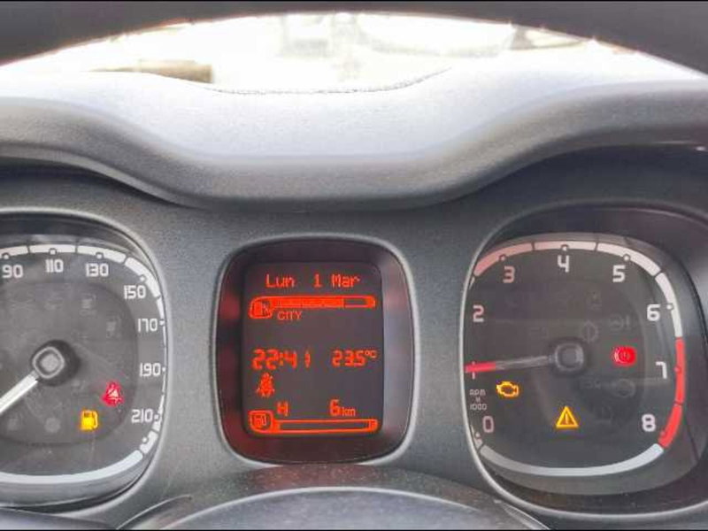 Fiat Panda Cross nuova a Roma (12)