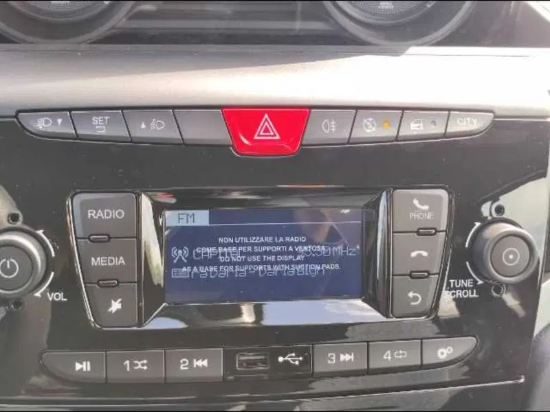 Lancia Ypsilon nuova a Roma (13)
