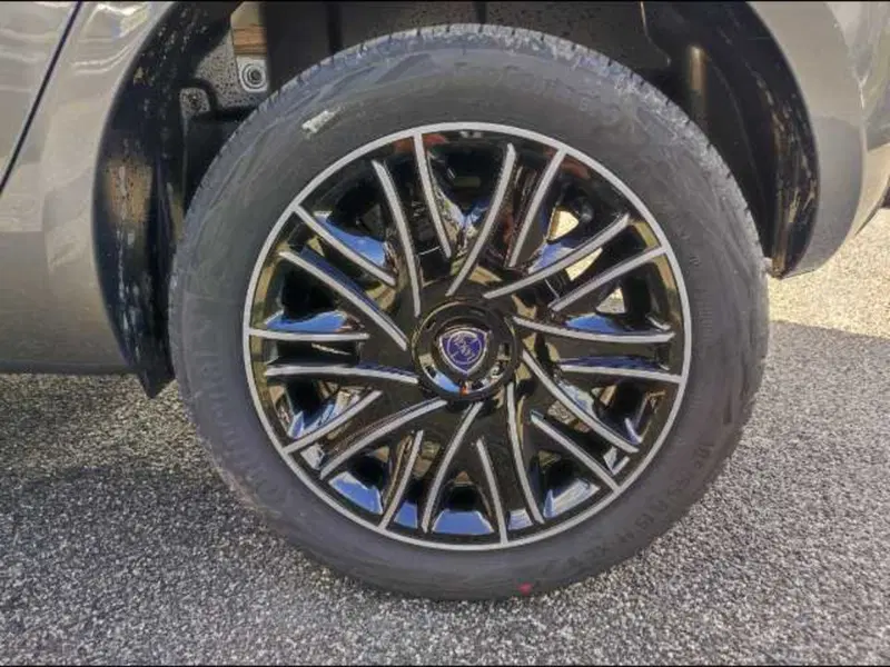 Lancia Ypsilon nuova a Roma (18)