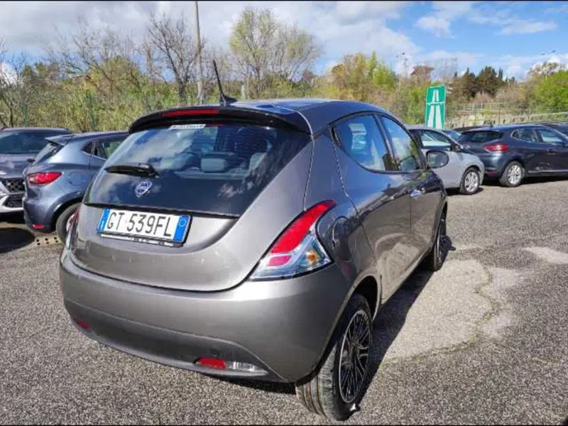 Lancia Ypsilon nuova a Roma (3)